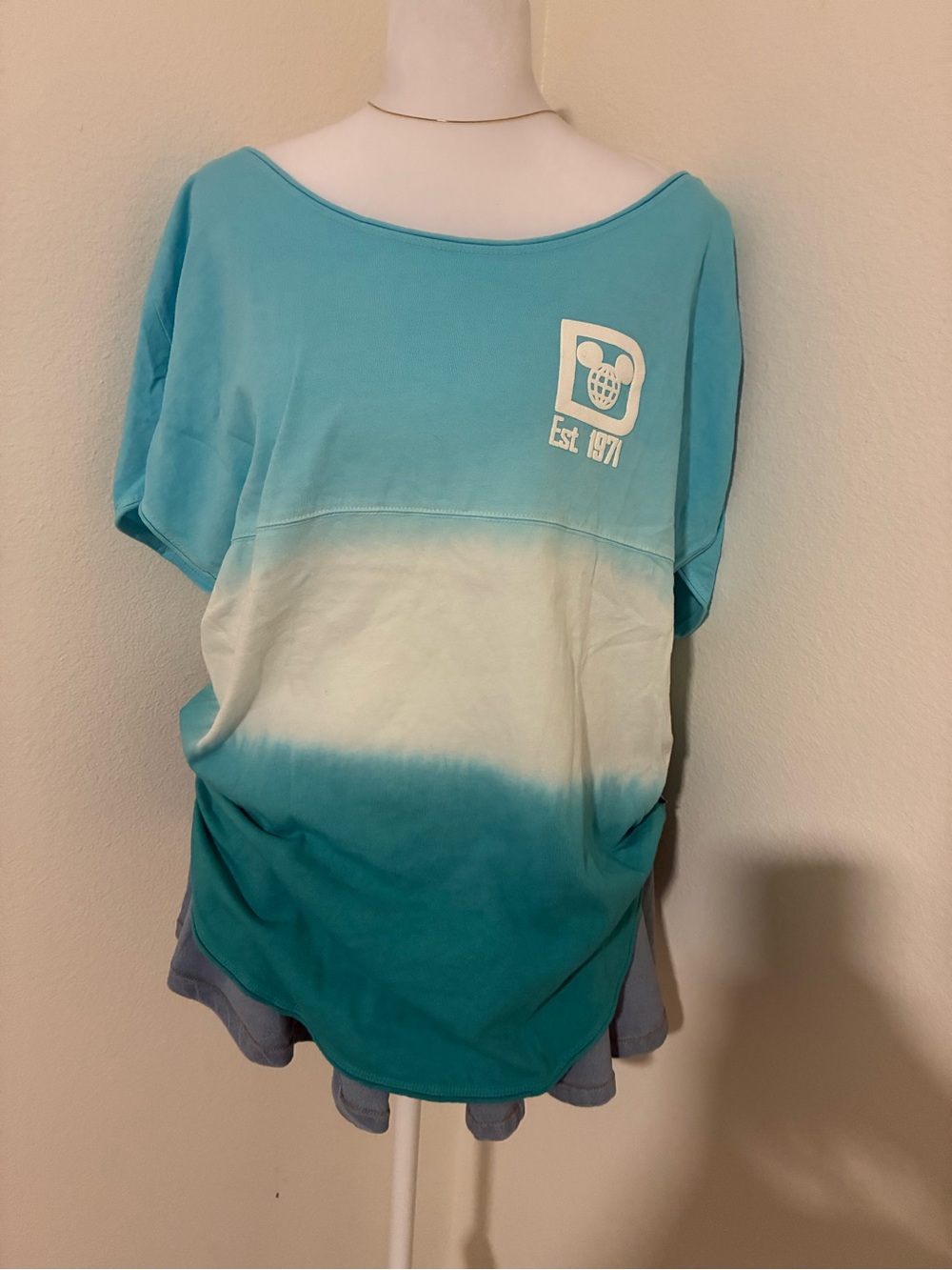 Walt Disney world short sleeve off shoulder blue spirit jersey 💙🦋
